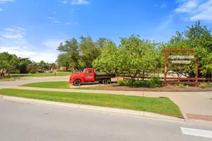 1233 Sweetspire St, Leander, TX 78641 - Photo 38