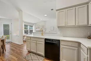 12104 Battle Bridge Dr, Austin, TX 78748 - Photo 14