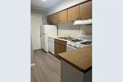 311 E 31st Street #306, Austin, TX 78705 - Photo 6