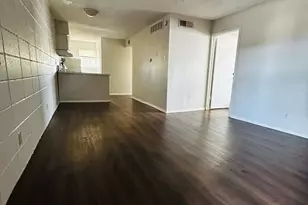 311 E 31st St, Austin, TX 78705 - Photo 10