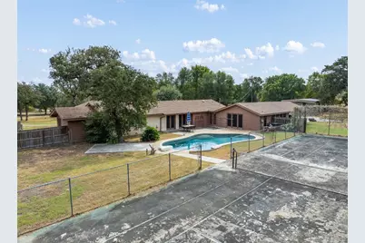 1027 Shady Circle, Lexington, TX 78947 - Photo 30