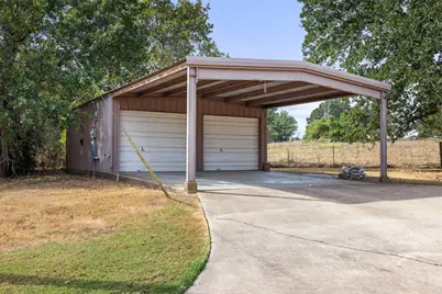 1027 Shady Circle, Lexington, TX 78947 - Photo 4