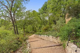 6309 Northgrove Rd, Austin, TX 78731 - Photo 6