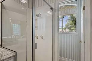 12400 Audane Dr, Austin, TX 78727 - Photo 16