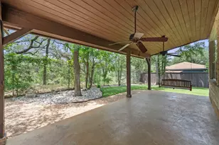 12400 Audane Dr, Austin, TX 78727 - Photo 30