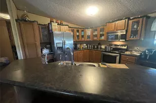 106 Brown Pelican Dr, Del Valle, TX 78617 - Photo 14