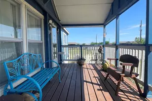 106 Brown Pelican Dr, Del Valle, TX 78617 - Photo 4