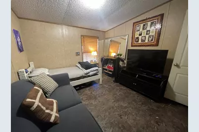 106 Brown Pelican Drive, Del Valle, TX 78617 - Photo 18