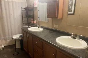 106 Brown Pelican Dr, Del Valle, TX 78617 - Photo 24