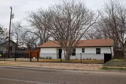 409 Avenue R, Marble Falls, TX 78654 - Photo 2