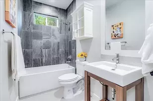 3913 Valley View Rd, Austin, TX 78704 - Photo 12