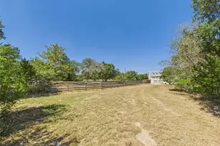 451 High Gabriel E, Leander, TX 78641 - Photo 38