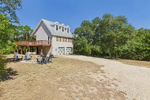 451 High Gabriel E, Leander, TX 78641 - Photo 2