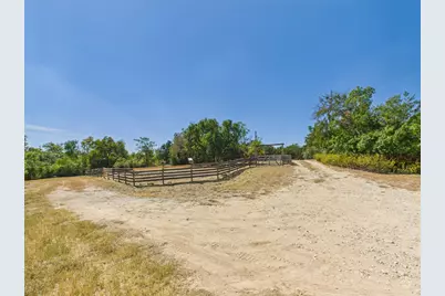 451 High Gabriel E, Leander, TX 78641 - Photo 34