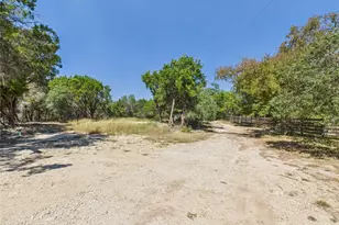 451 High Gabriel E, Leander, TX 78641 - Photo 6