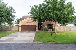 5942 Wildflower Rd, Sealy, TX 77474 - Photo 1