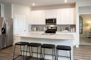 128 Holmby Dr, Hutto, TX 78634 - Photo 8