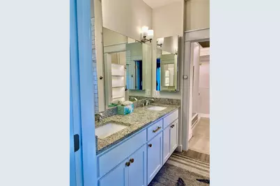 13501 Metric Boulevard #45, Austin, TX 78727 - Photo 18
