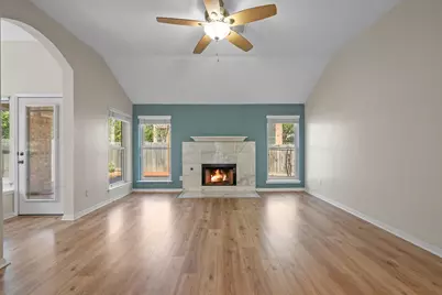 12706 Cinchring Lane, Austin, TX 78727 - Photo 8