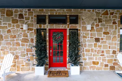 10512 Lake Park Drive, Dripping Springs, TX 78620 - Photo 4