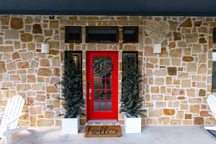 10512 Lake Park Dr, Dripping Springs, TX 78620 - Photo 4