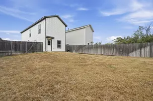 52 Trinity Cir, Lockhart, TX 78644 - Photo 26
