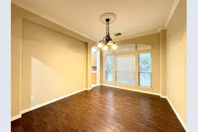 7201 Two Jacks Trail, Round Rock, TX 78681 - Photo 6