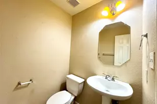 7201 2 Jacks Trail, Round Rock, TX 78681 - Photo 10