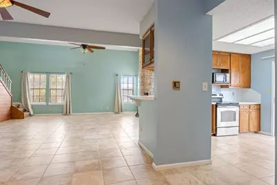 2201 Lakeway Boulevard #39, Lakeway, TX 78734 - Photo 2