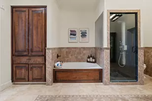 36 Cottondale Rd, The Hills, TX 78738 - Photo 20