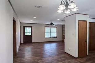 184 Affeld Ln, Smithville, TX 78957 - Photo 2