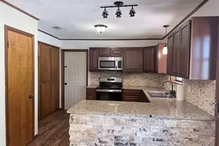 184 Affeld Ln, Smithville, TX 78957 - Photo 6