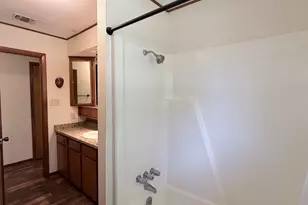 184 Affeld Ln, Smithville, TX 78957 - Photo 14