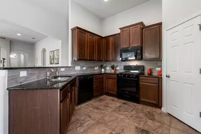 2009 Kates Cove, Manchaca, TX 78652 - Photo 10