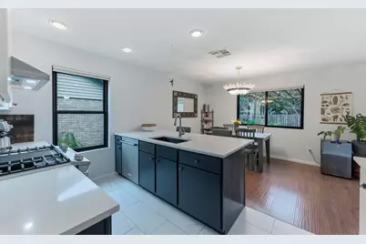 6609 Lancret Hill Drive, Austin, TX 78745 - Photo 12