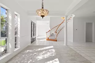 1613 Churchwood Cove, Austin, TX 78746 - Photo 6