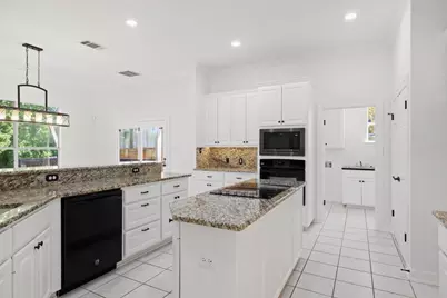 1613 Churchwood Cove, Austin, TX 78746 - Photo 14