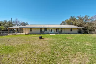 1802 Overland Stage Rd, Dripping Springs, TX 78620 - Photo 6