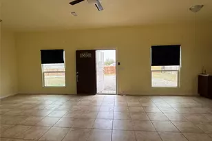 109 Cross Meadow Cove, Hutto, TX 78634 - Photo 4