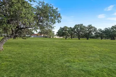 2504 Countryside Circle, Spicewood, TX 78669 - Photo 8