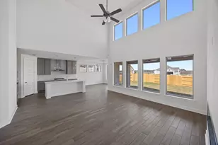 141 Cloverton Cres, Hutto, TX 78634 - Photo 8