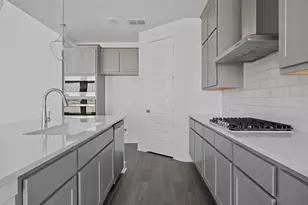 141 Cloverton Cres, Hutto, TX 78634 - Photo 4