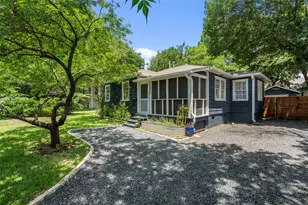 2810 Windsor Rd, Austin, TX 78703 - Photo 2