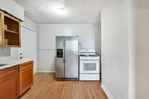 639 E Saint Charles Dr, Crosby, TX 77532 - Photo 8