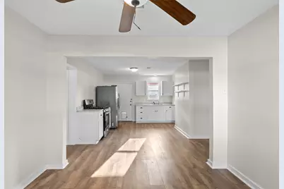 639 E Saint Charles Drive, Crosby, TX 77532 - Photo 16