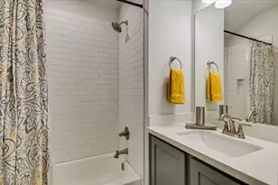 1166 Sage Thrasher Cir, Dripping Springs, TX 78620 - Photo 20