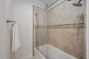 10601 Spicewood Pkwy, Austin, TX 78750 - Photo 30