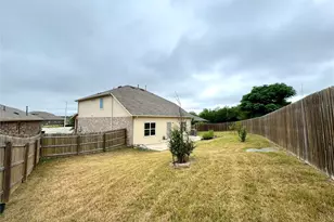 10921 Gonzales Ranger Pass, Austin, TX 78754 - Photo 18