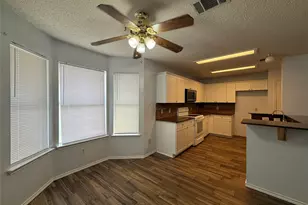 1914 Hollow Ridge Dr, Cedar Park, TX 78613 - Photo 2