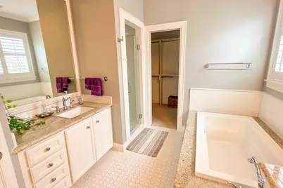 1021 Wakefield Drive, Houston, TX 77018 - Photo 16